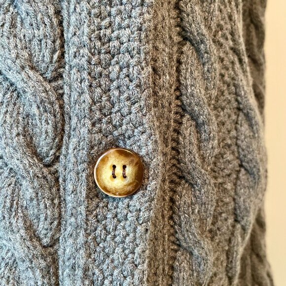 HAWICK of Scotland 100% Cashmere Cardigan - Picture 7 of 14